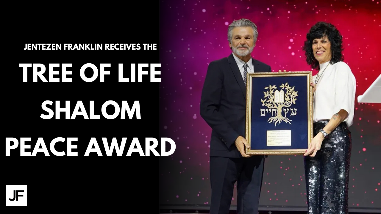 Pastor Jentezen Franklin Receives the Tree of Life Shalom Peace Award